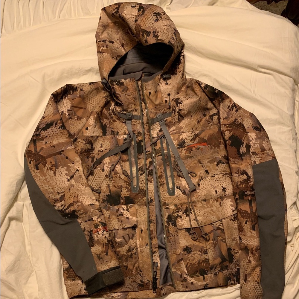 Sitka delta wading jacket